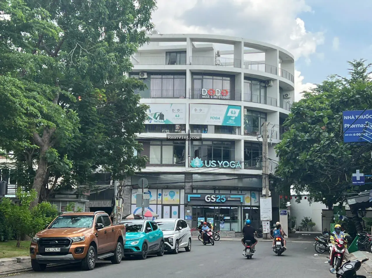 Bán Nhà Hẻm Xem Hơi Tô Hiến Thành, 10X20 M 4 Tầng 20 Tỷ Xxxx