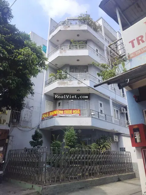 Bán Nhà Phố Tại TP. Hồ Chí Minh, 120M², Mức Giá 120 Tỷ, Vị Trí Thuận