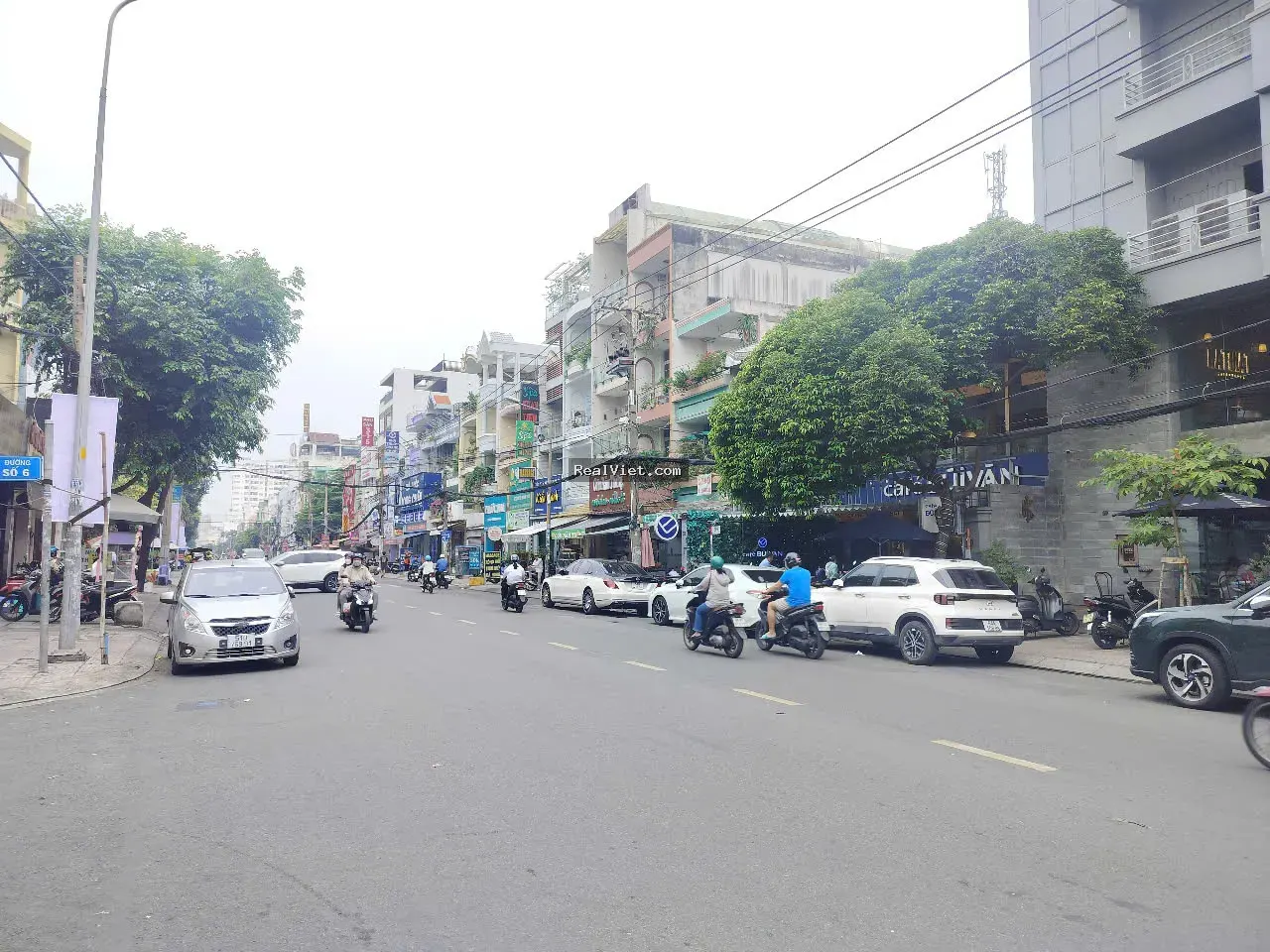 Bán Nhà Phố Tại TP. Hồ Chí Minh, 120M², Mức Giá 120 Tỷ, Vị Trí Thuận