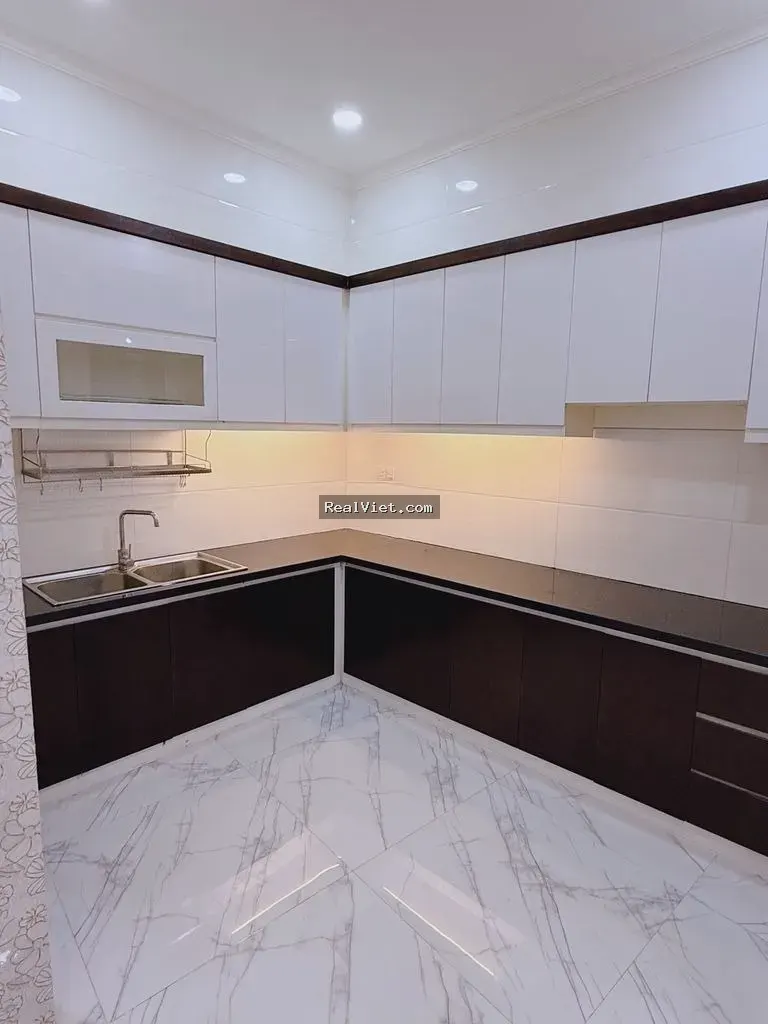 Bán Nhà Phố Hai Mặt Tiền Đường Tô Hiến Thành, Ngang 6M X 20M, Đường